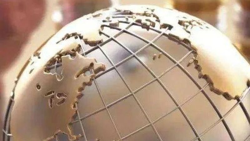 经营范围变更后许可证如何及时更新？**